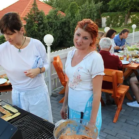 Menthol 3* בודפשט